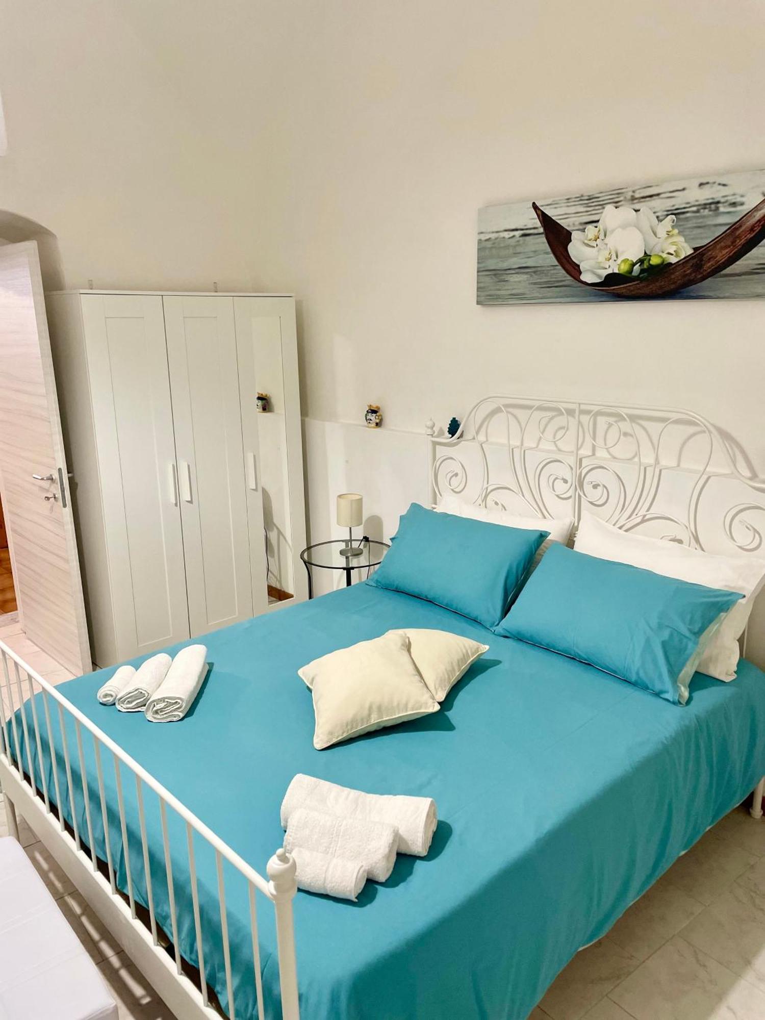 Mena Holiday House Villa Сант'Агнело Екстериор снимка