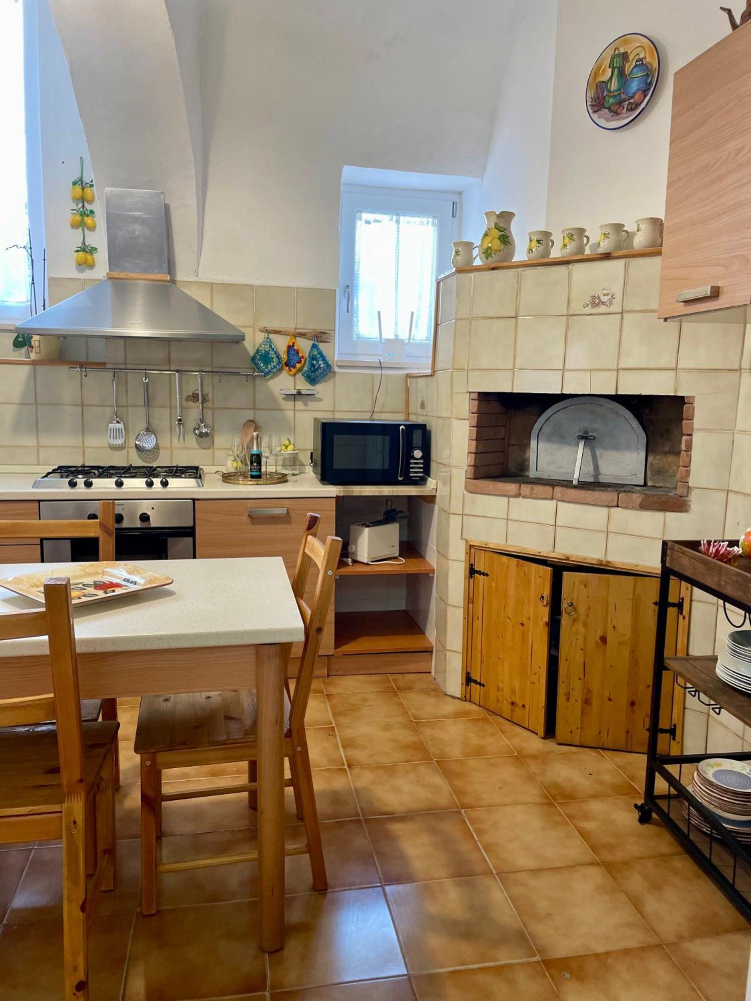 Mena Holiday House Villa Сант'Агнело Екстериор снимка